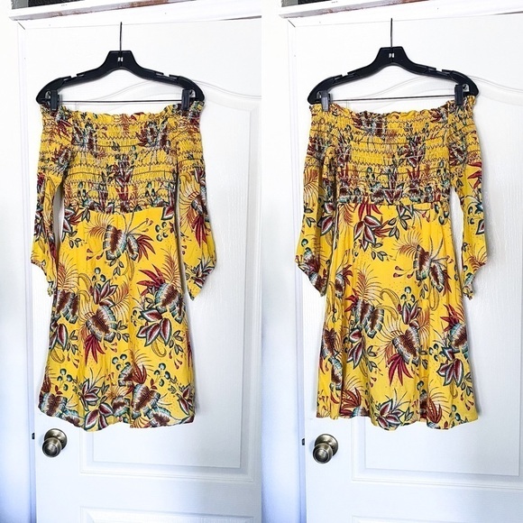 Farm Rio Dress Bria Smocked Mini Floral Off-Shoulder Yellow Multi XS EUC - Picture 2 of 8